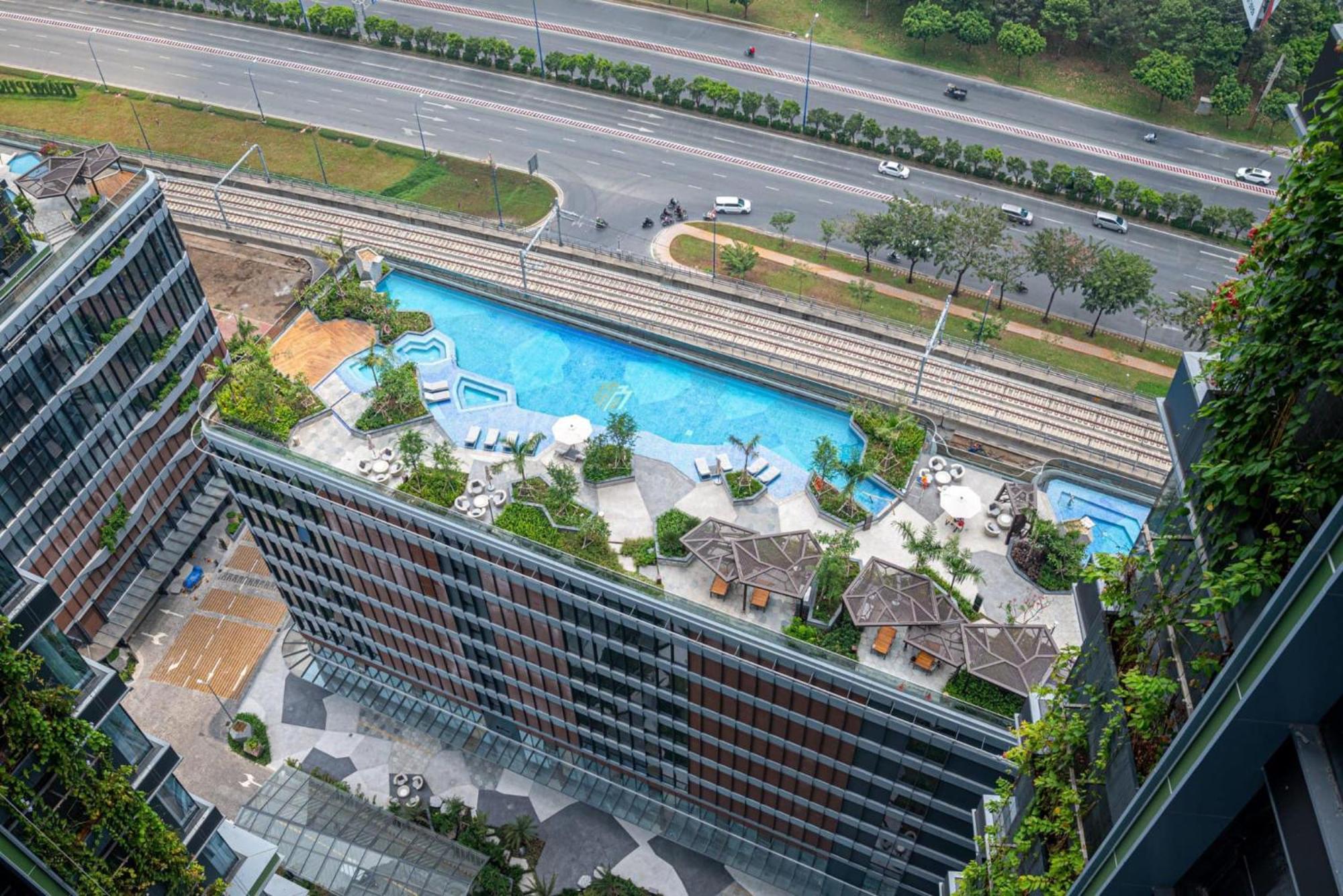 Sarene Lumiere Riverside Thao Dien Aparthotel 4*